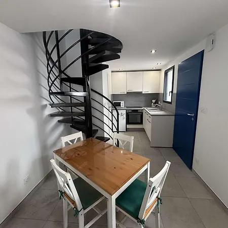 Villa Maisonnette 3 Personnes - La Nouvelle Pn000-005 *